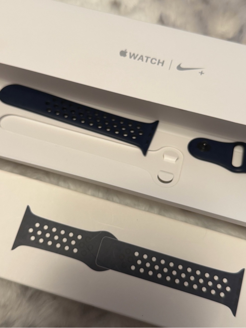 Apple + Nike Obsidian/Black Watch Bands Navy/Black, 42MM S/M & M/L